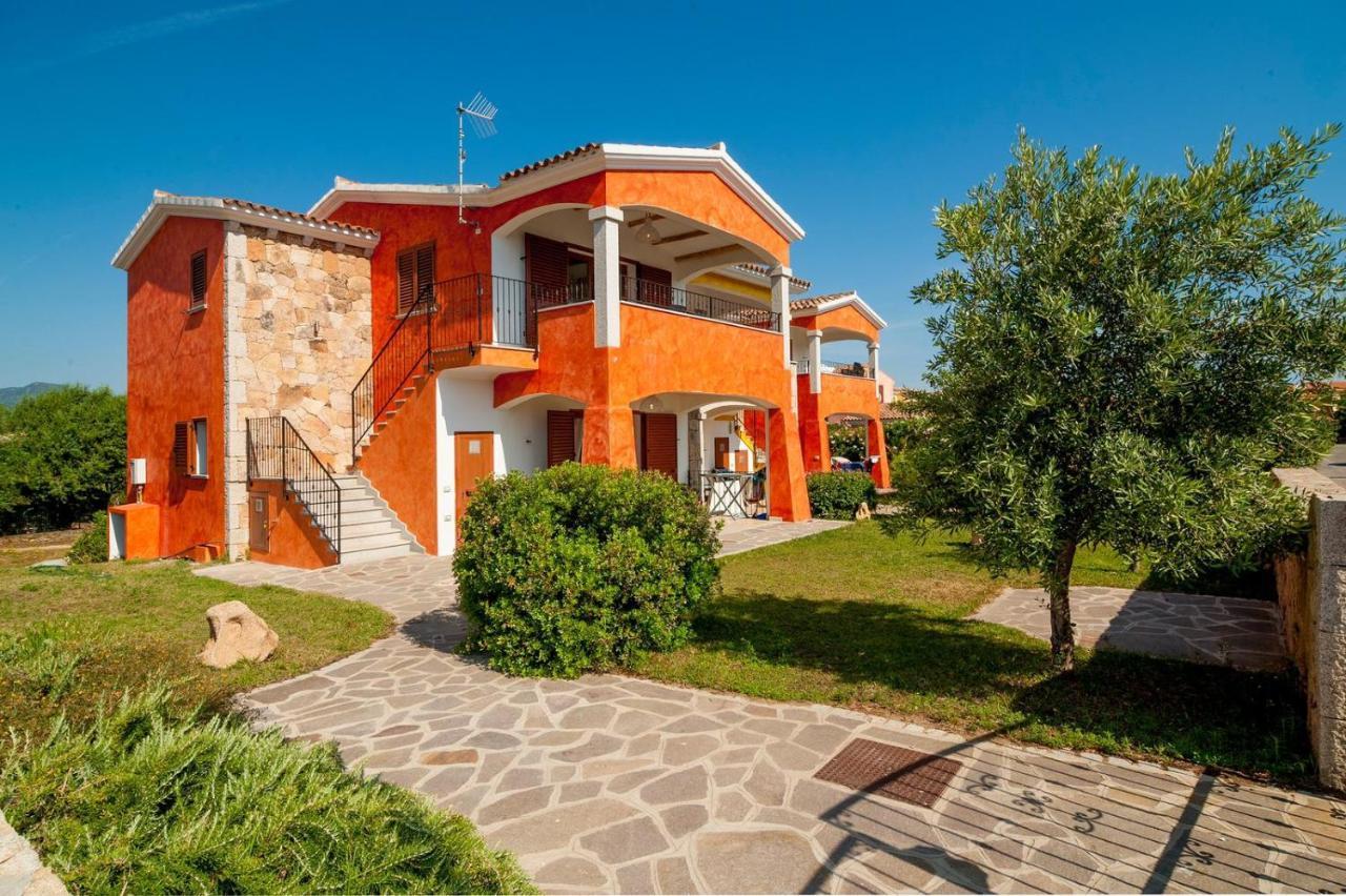 Case Vacanze Budoni Beach Екстер'єр фото