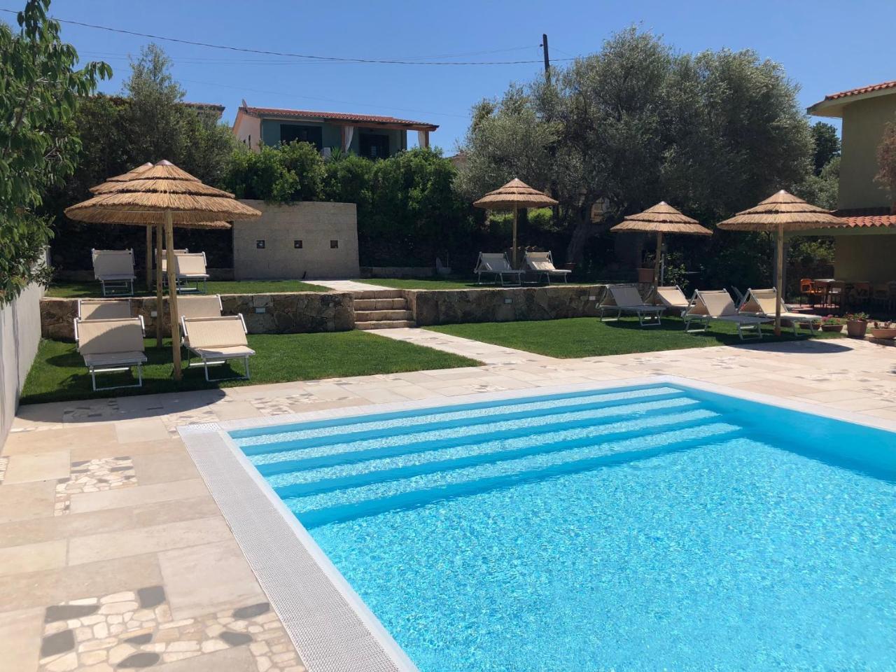 Case Vacanze Budoni Beach Екстер'єр фото