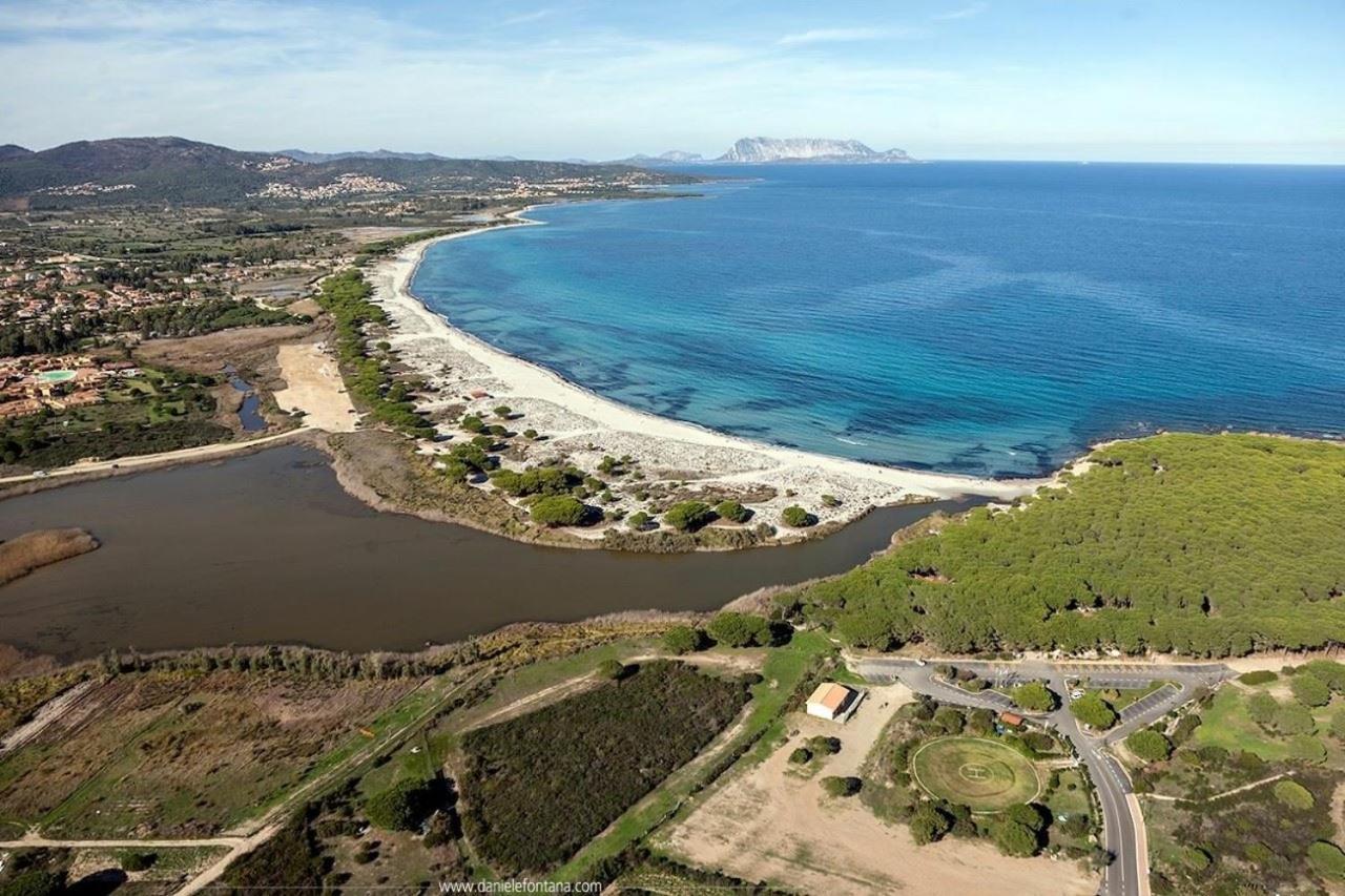 Case Vacanze Budoni Beach Екстер'єр фото